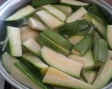 Foto del paso 1 de la receta: Costilla en salsa verde