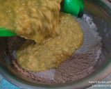 Foto langkah ke 3 dari resep 70* Bolu Pisang Cokelat (Resep asli Choco Banana Muffins).