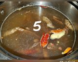 A picture of step 5 of Tamarind juice/lemon tsamiya.