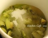 A picture of step 2 of Kiwi Jam.
