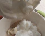 A picture of step 2 of Banana Honey Smoothie.