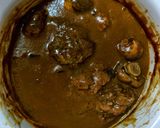 A picture of step 4 of Salisbury Steak.