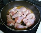 A picture of step 1 of Fork-Tender Meat Easy Simmered Soy Sauce and Vinegar Wings.