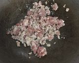 รูปขั้นตอนการทำที่ 1 ของ “หมูสับผัดซีอิ๊ว”
