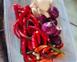 Foto langkah ke 2 dari resep Sambel Ebi, Cumi Asin, Telur.