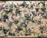 Foto del passaggio 9 della ricetta Farinata di ceci con cipolle fondenti e radicchio