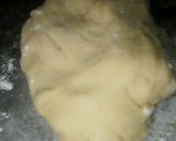 A picture of step 2 of #semolina milky chinchin#.