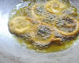 A picture of step 3 of Peyazi or Onion Pakore for a Monsoon Day.