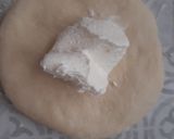 Foto del paso 3 de la receta: Bollos rellenos con queso
