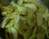 Foto del paso 5 de la receta: Tarta de manzana con nueces y pasas