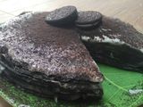 Oreo Crepe cake (Black and White)