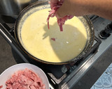 Foto del paso 8 de la receta: Tagliatelle paglia e fieno con nata y jamón
