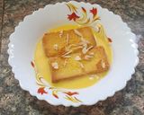 A picture of step 2 of Hot rusk pudding.