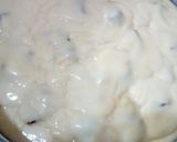 Foto del paso 2 de la receta: Torta de limón y tropezones de dulce de leche