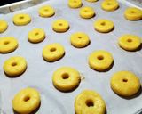 Foto langkah ke 3 dari resep Donuts cookies.