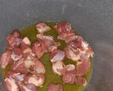 Foto del paso 1 de la receta: Cordero guisado con patatas en olla gm