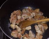 Foto del paso 4 de la receta: Mongoliana de pollo con puré a mi pinta