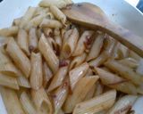 A picture of step 3 of Chicken kabab cheez pasta 😋.
