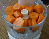 A picture of step 1 of Carrot Dressing.