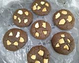 A picture of step 7 of Choco Oats Cashew cookies.