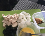 Foto langkah ke 1 dari resep Miso soup lobak.