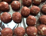 Foto langkah ke 1 dari resep Semur Bola-bola Daging Super Enak (Cuma pakai daging kurban loh 😋).