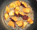 A picture of step 4 of Delicious Basic Candied Sweet Potatoes.