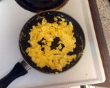 A picture of step 2 of Simple Egg Salad Sandwitch.