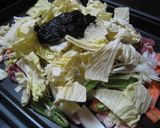 A picture of step 4 of Janjan Yaki Noodles.