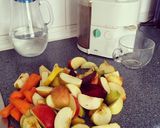 A picture of step 1 of Fast easy & cheap detox juice.
