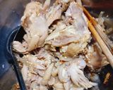Hình bước làm 2 của món Đùi gà xé