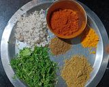 A picture of step 3 of Okra (Bhendi) Tomato Subji.