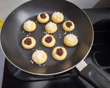 Foto langkah ke 5 dari resep Cookies Teflon.