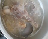 Foto langkah ke 3 dari resep Sup Tulang Sapi.