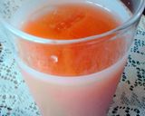 A picture of step 3 of Pinearrot Cocktail.