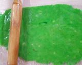 A picture of step 18 of Tri Colour Rose.