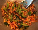 A picture of step 5 of Rawa Upma.