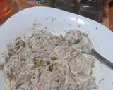 A picture of step 2 of Chicken and potato sandwiches.