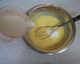 A picture of step 4 of Smooth Kabocha Squash Cheesecake.