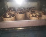 Foto langkah ke 6 dari resep Chocolate muffin by Tintin rayners.