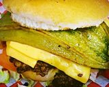 A picture of step 5 of Mike's Green Chile Cheeseburgers.