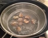 A picture of step 7 of Manila Clam Seasoned Rice.