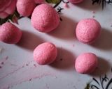 A picture of step 2 of Pink rasgulla.
