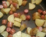 A picture of step 4 of Easy Stir-Fried Sausage and Potato.