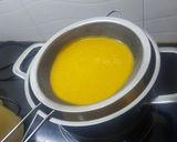 Hình bước làm 2 của món Sữa bí đỏ