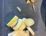 無油甜蔥雞白濃湯 - 快速料理 增加抵抗力的食譜步驟1照片
