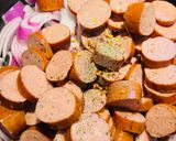 A picture of step 2 of Red Onion with Chicken Smoked Sausage.