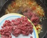Foto del paso 3 de la receta: Empanadas de carne cortada a cuchillo