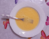 Foto del paso 4 de la receta: Tortilla con pimiento y cebolla
