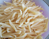 Foto del paso 2 de la receta: Ensalada de trofie con habas y vinagreta de anacardos
